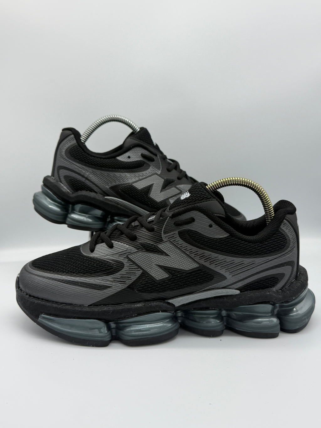 Мъжки маратонки New Balance 2000 в черно и сиво