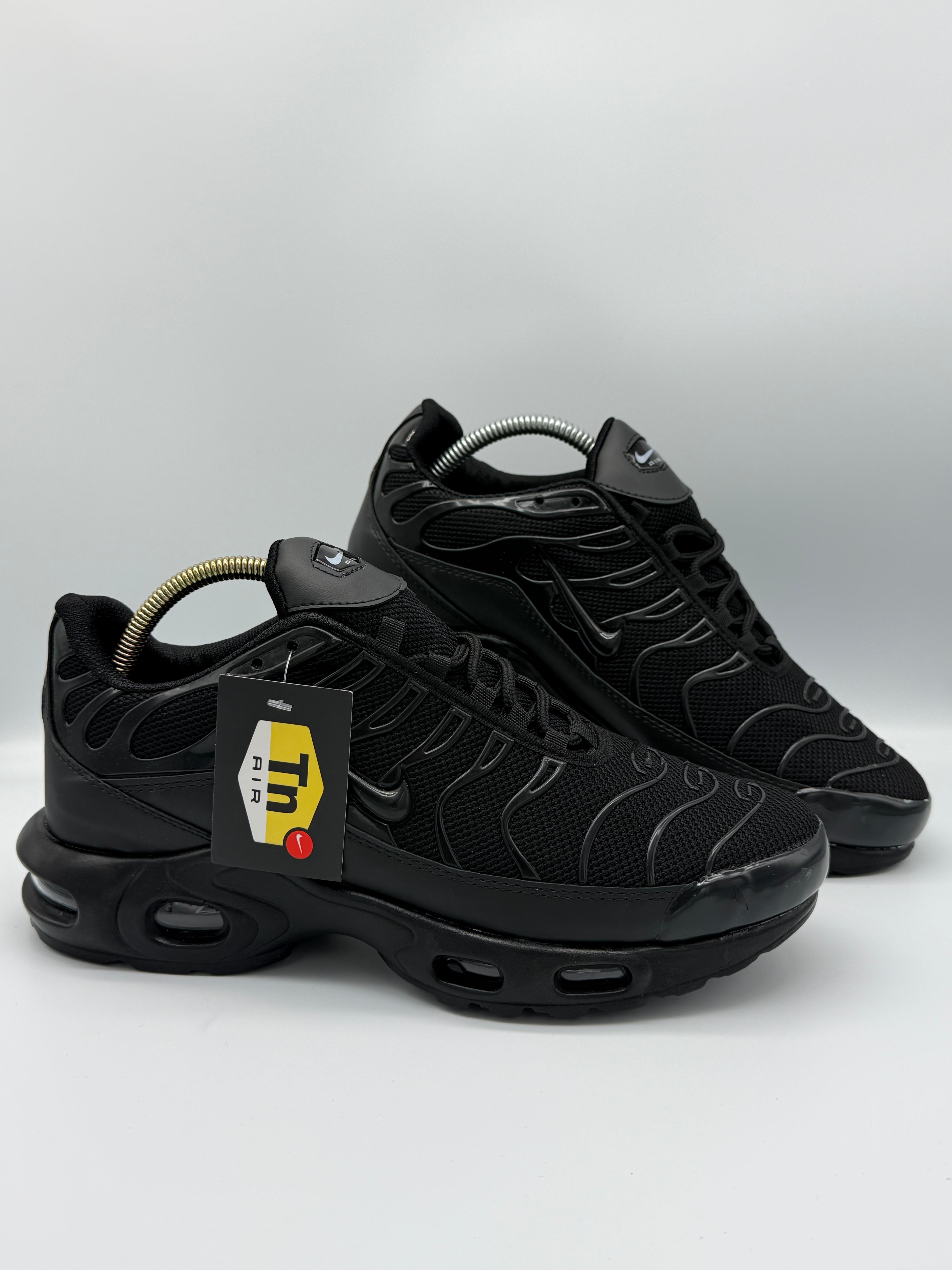 Маратонки Nike TN в черно