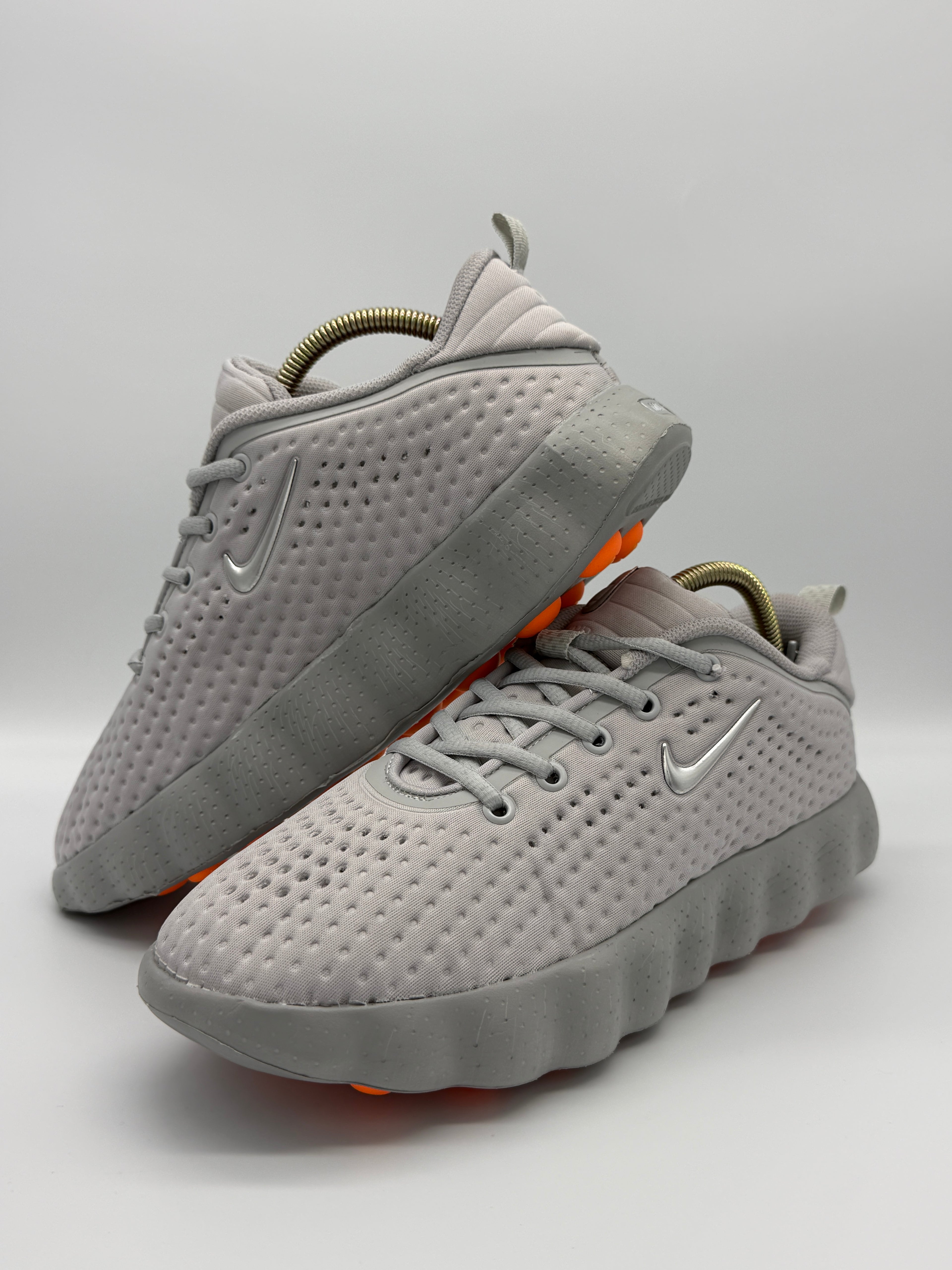 Мъжки маратонки Nike Mind 002 в сиво