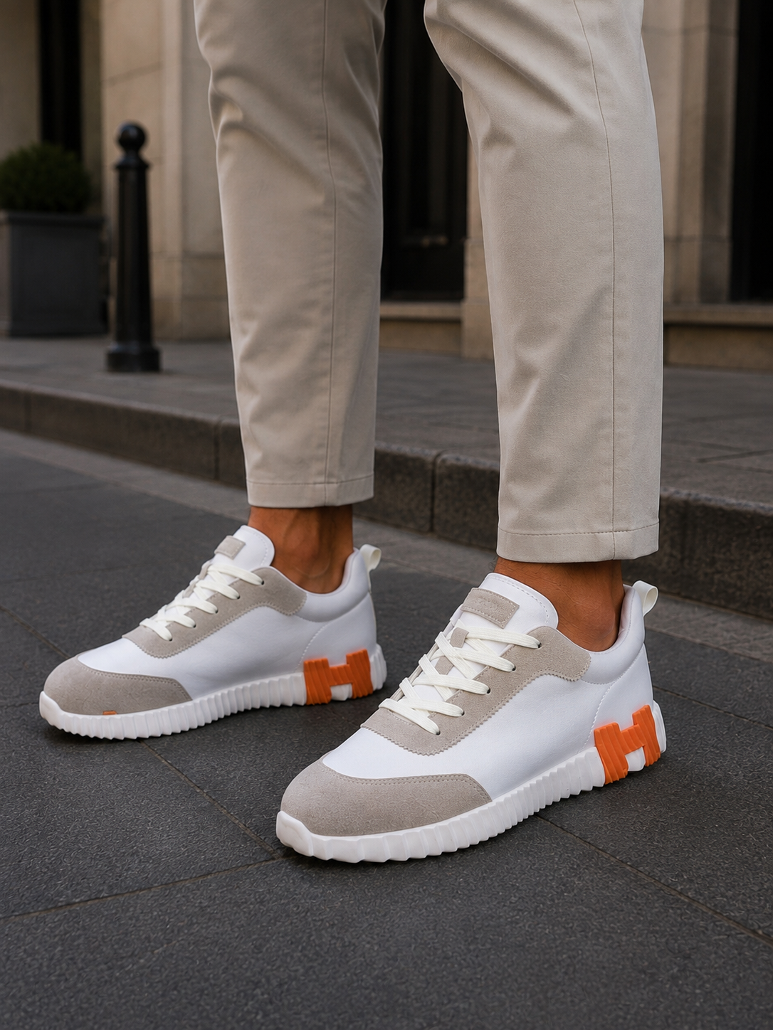 Мъжки маратонки Hermès – бели с оранжево лого