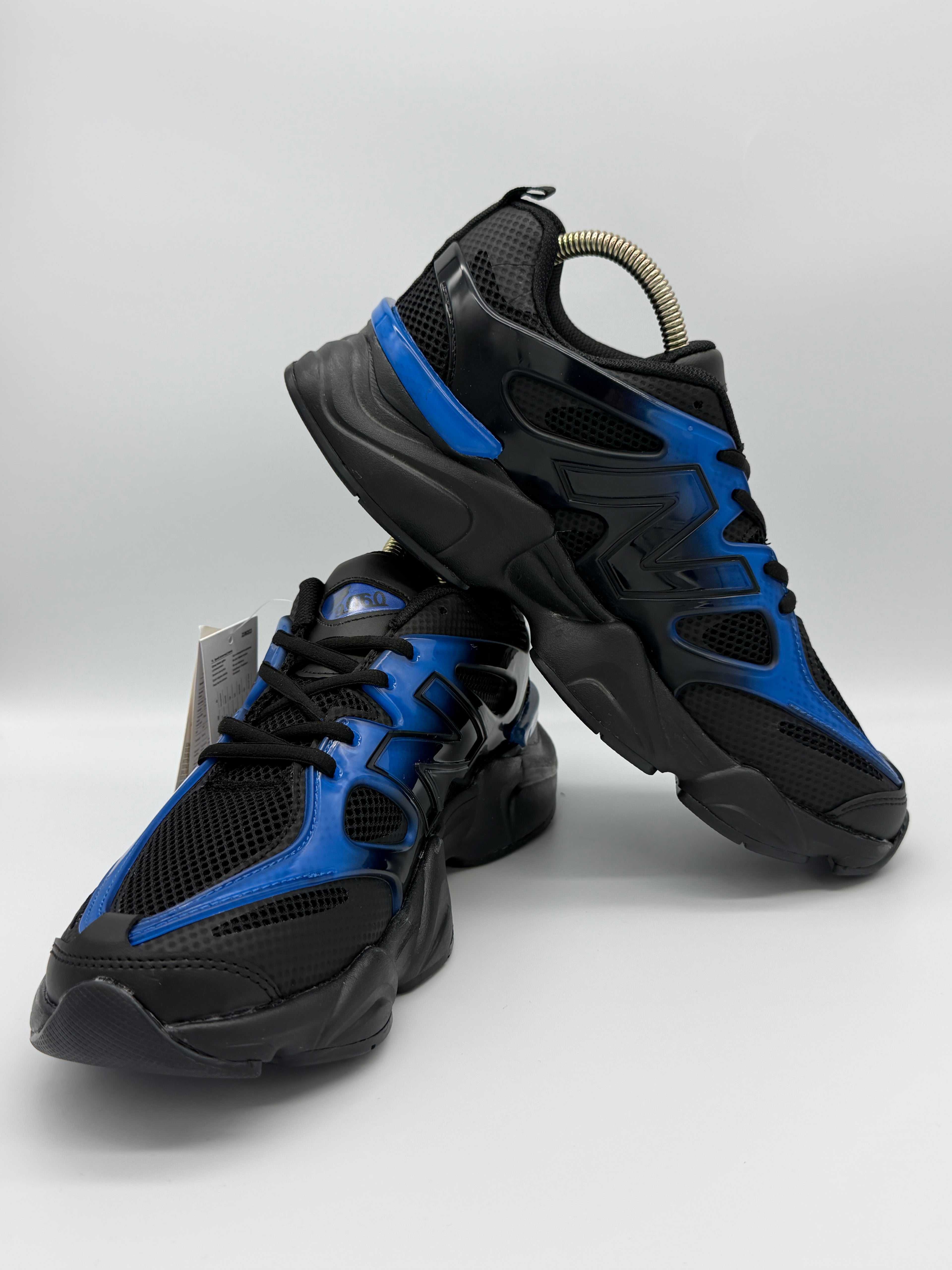 Маратонки New Balance в черно и синьо