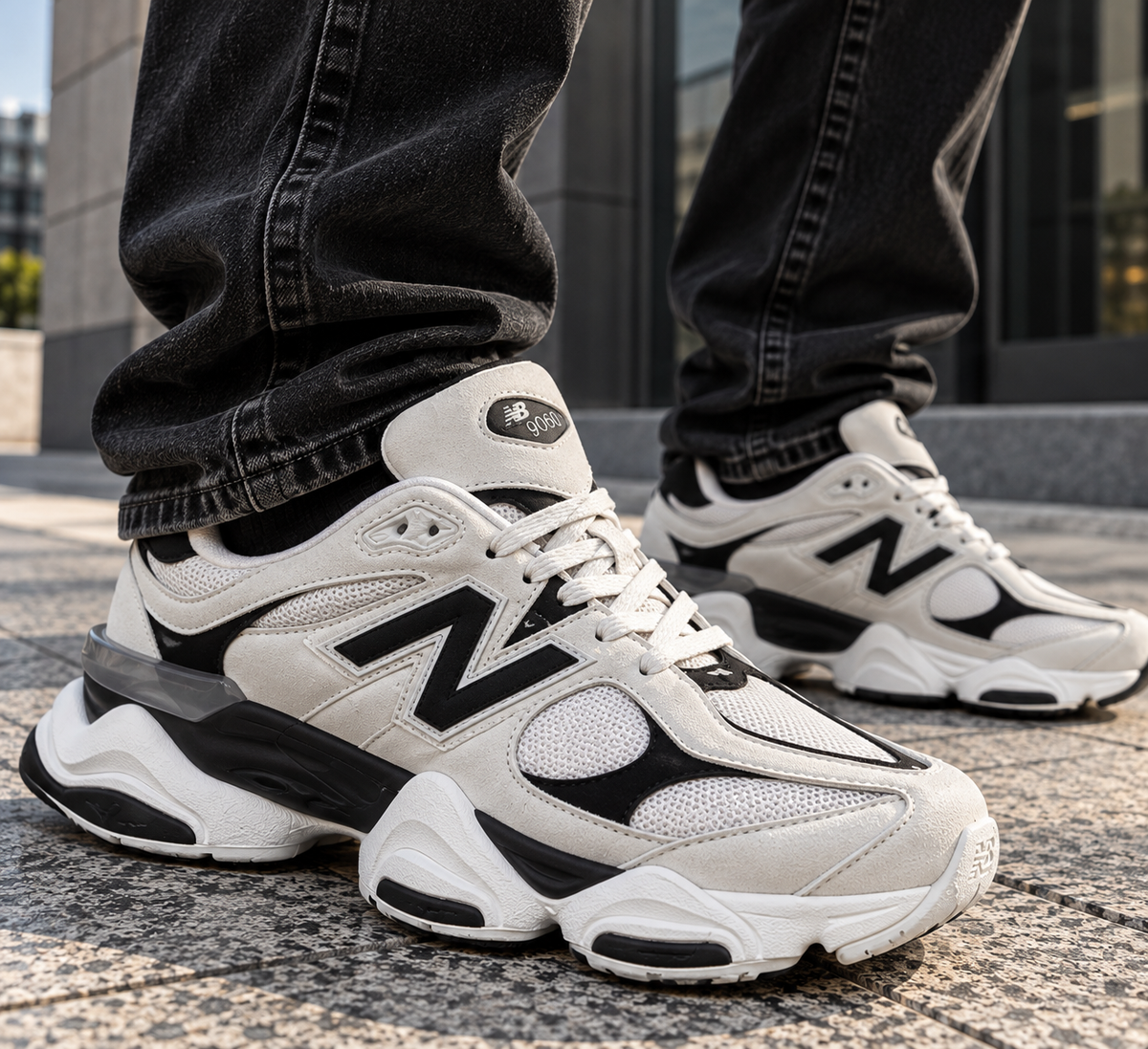 Маратонки New Balance 9060 – бели с черни детайли