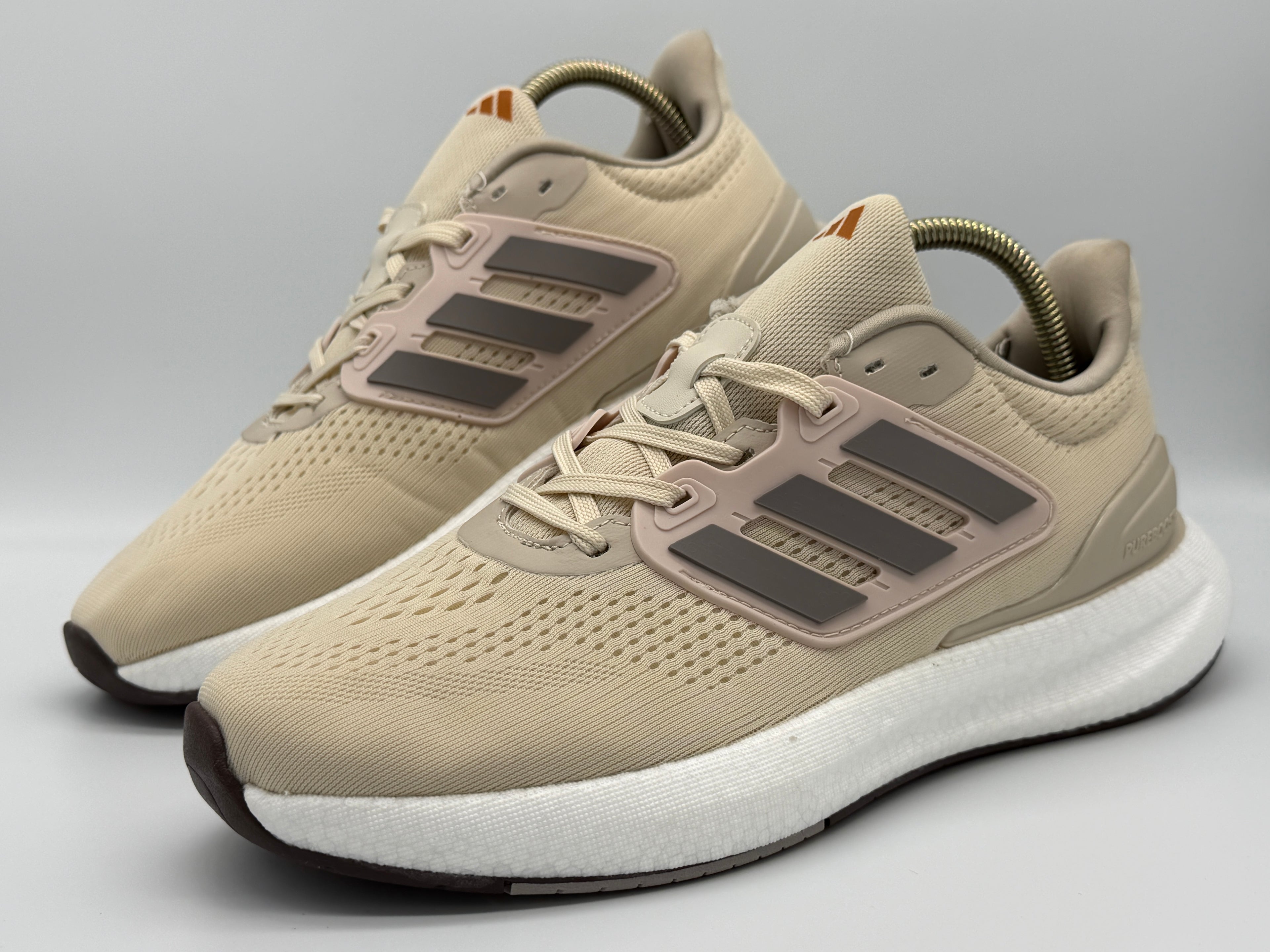 Мъжки маратонки Adidas в бежово