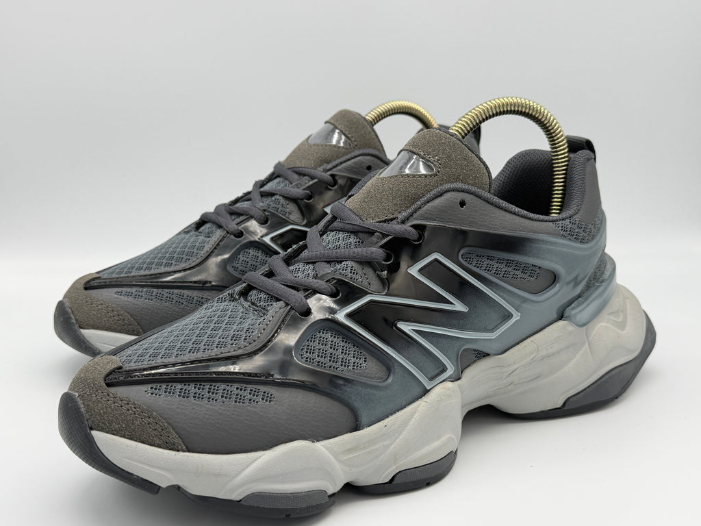 Мъжки маратонки New Balance 9060 в сиво и графит