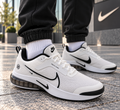Мъжки маратонки Nike Presto Turbo – бели с черни детайли