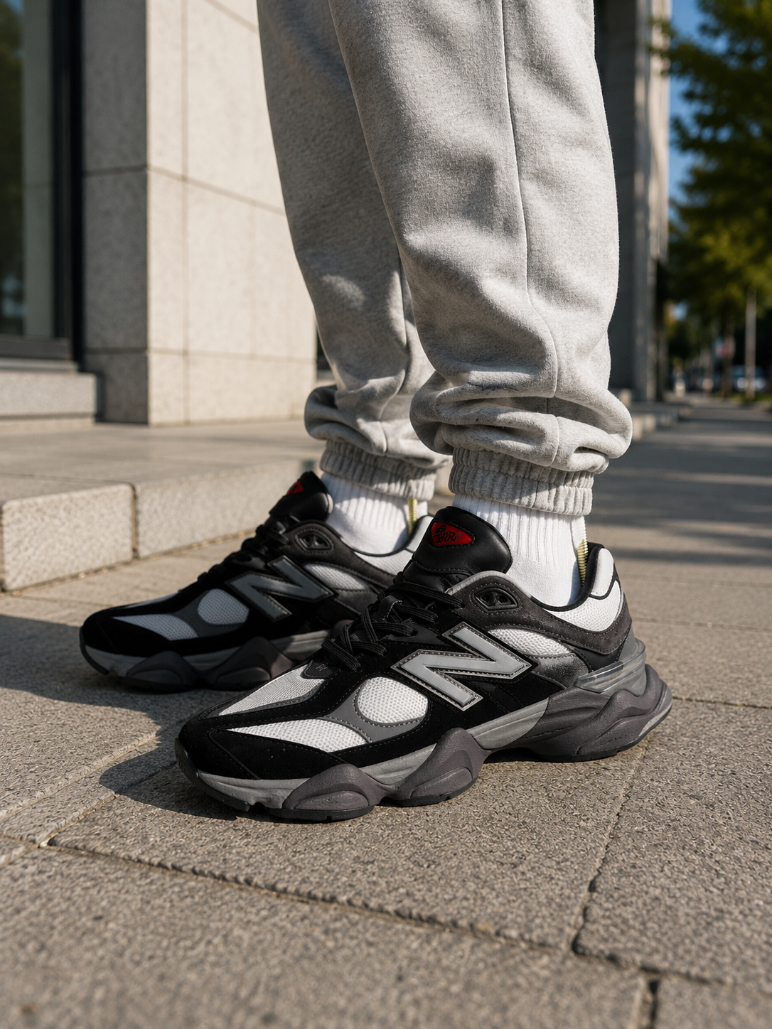 Маратонки New Balance 9060 – черно-бели
