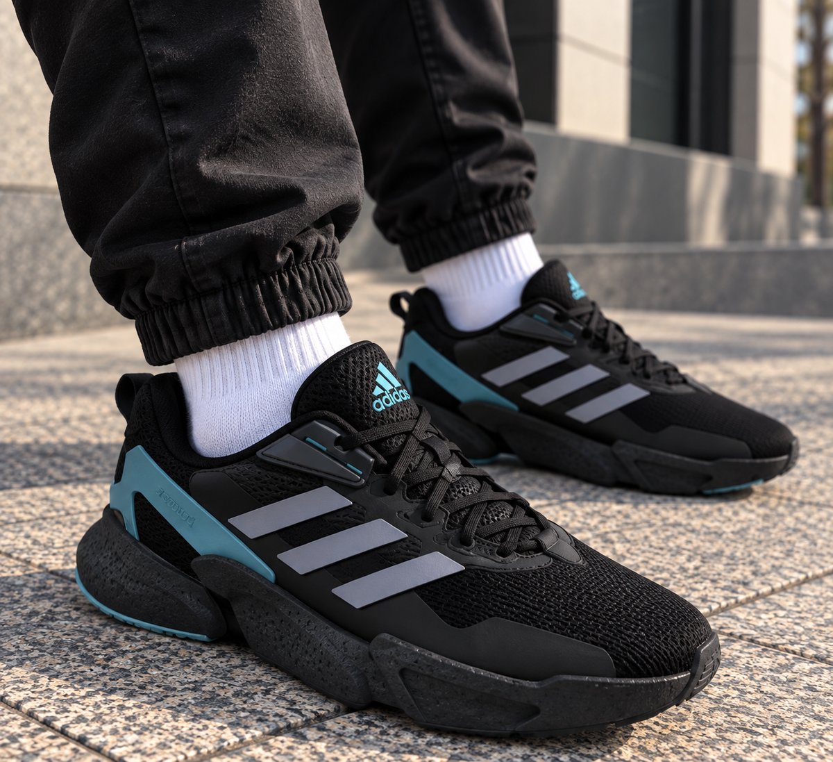 Мъжки маратонки Adidas X9000L4 в черно и синьо