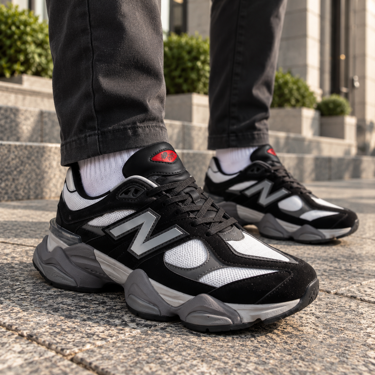 Маратонки New Balance 9060 – черно-бели