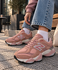 Дамски маратонки New Balance 9060 в розово