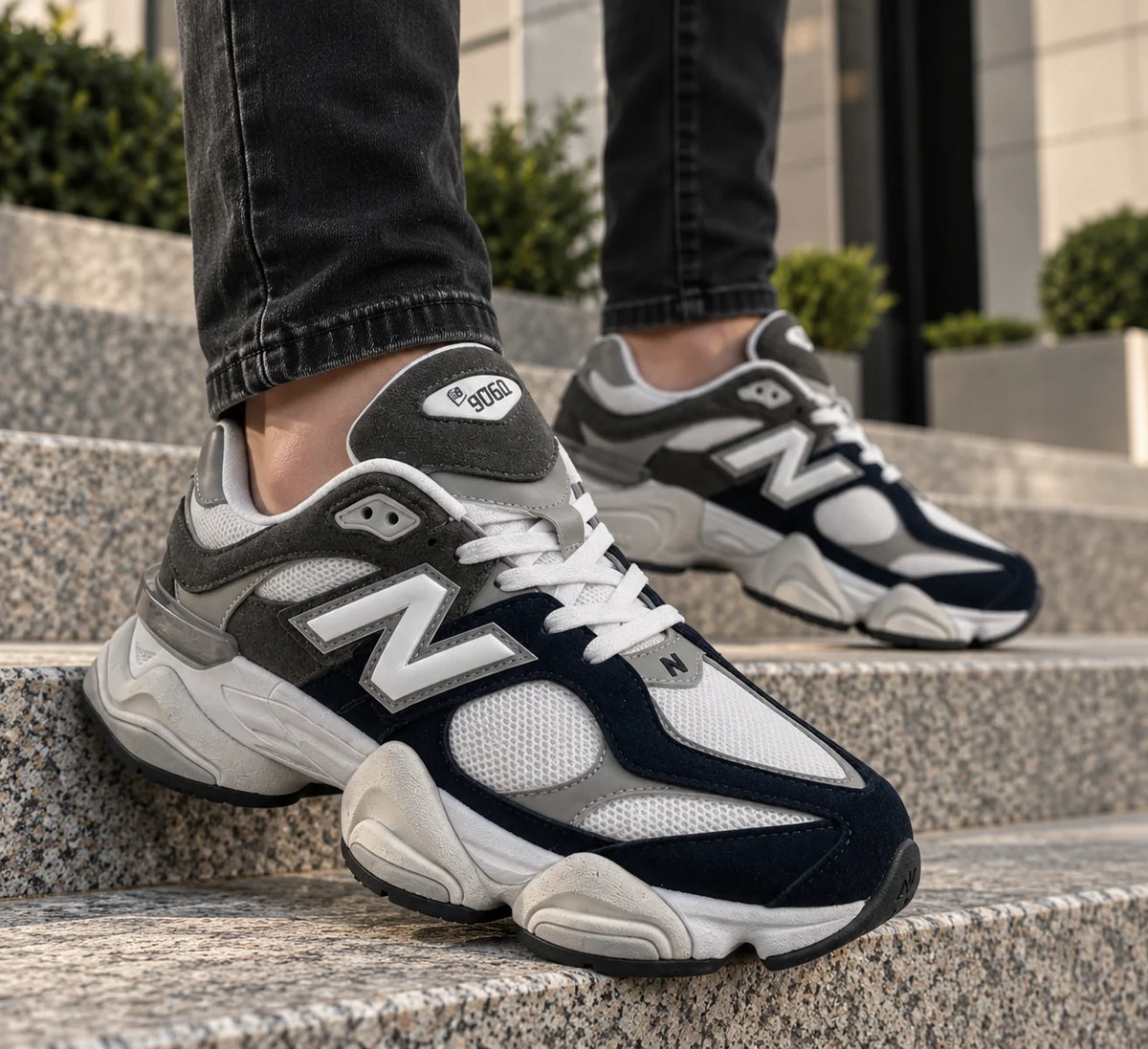 Мъжки маратонки New Balance 9060 - Бяло / Сиво / Тъмносиньо