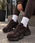 Дамски маратонки New Balance 9060 – шоколадов цвят