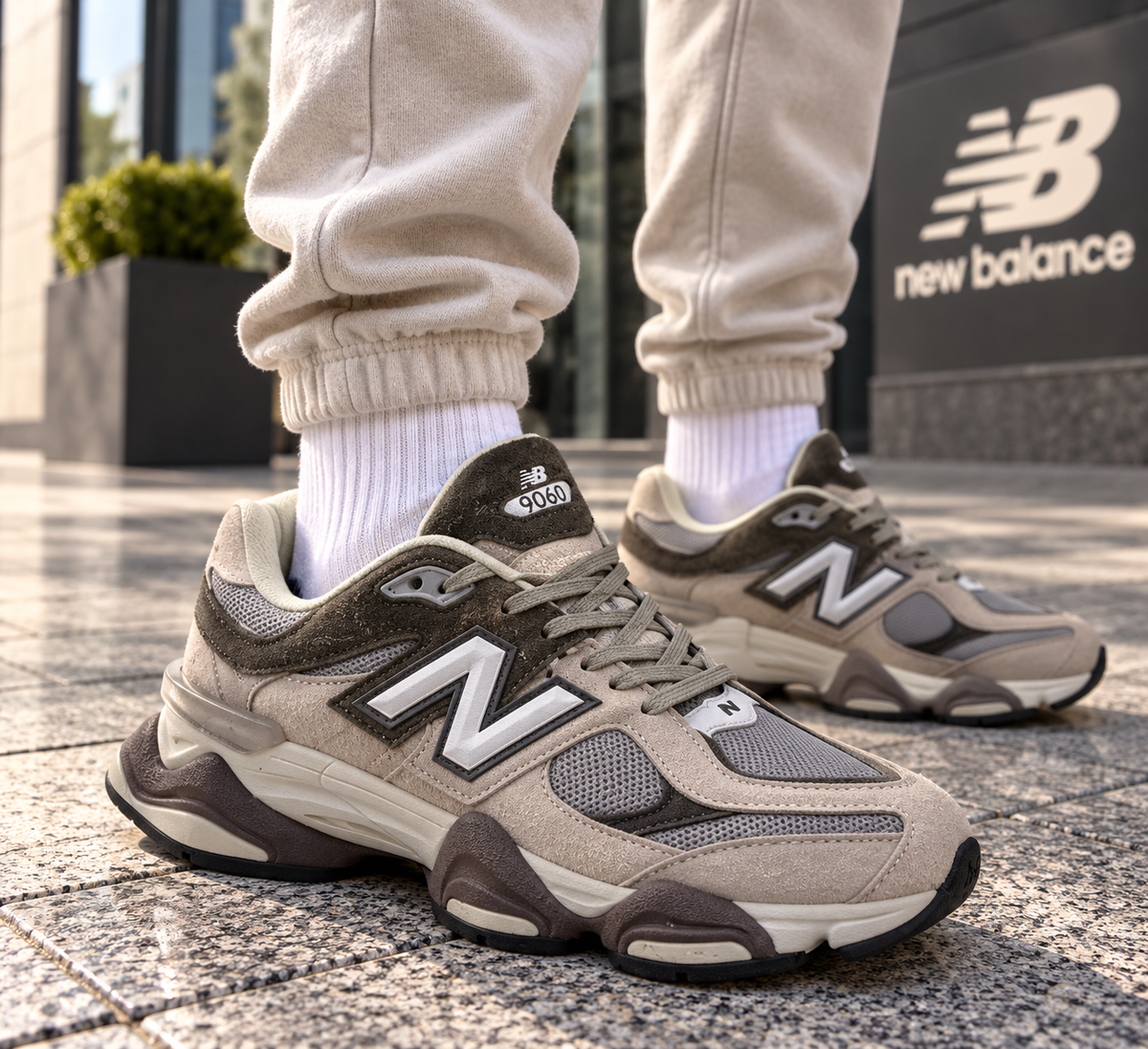Мъжки маратонки New Balance 9060 в сиво