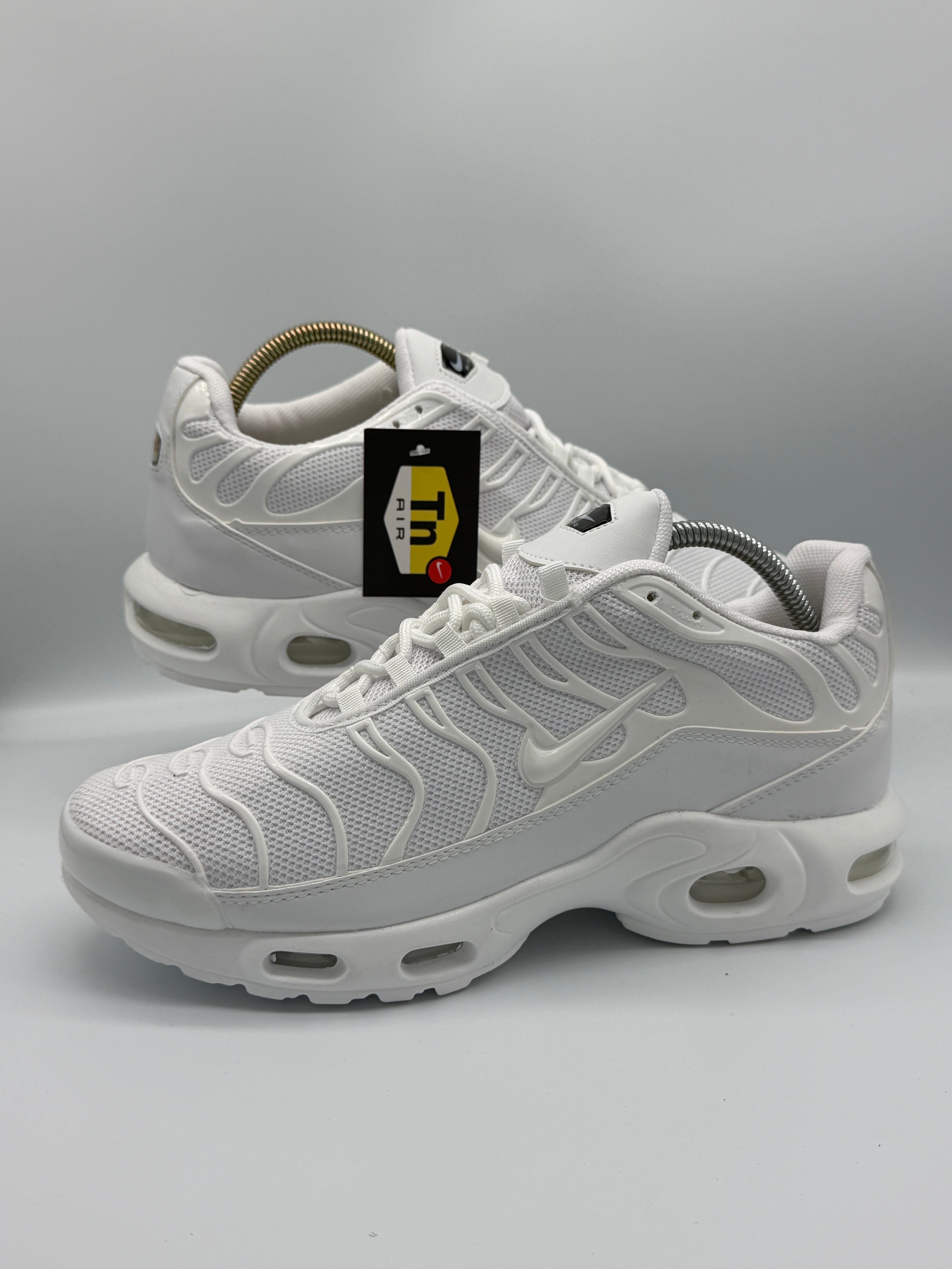 Мъжки маратонки Nike TN в бяло
