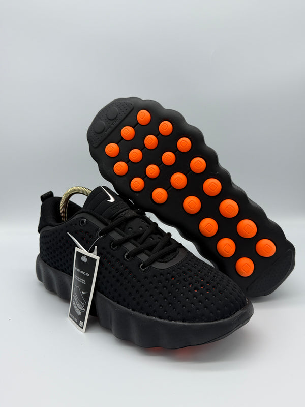 Маратонки Nike Mind 002 в черно