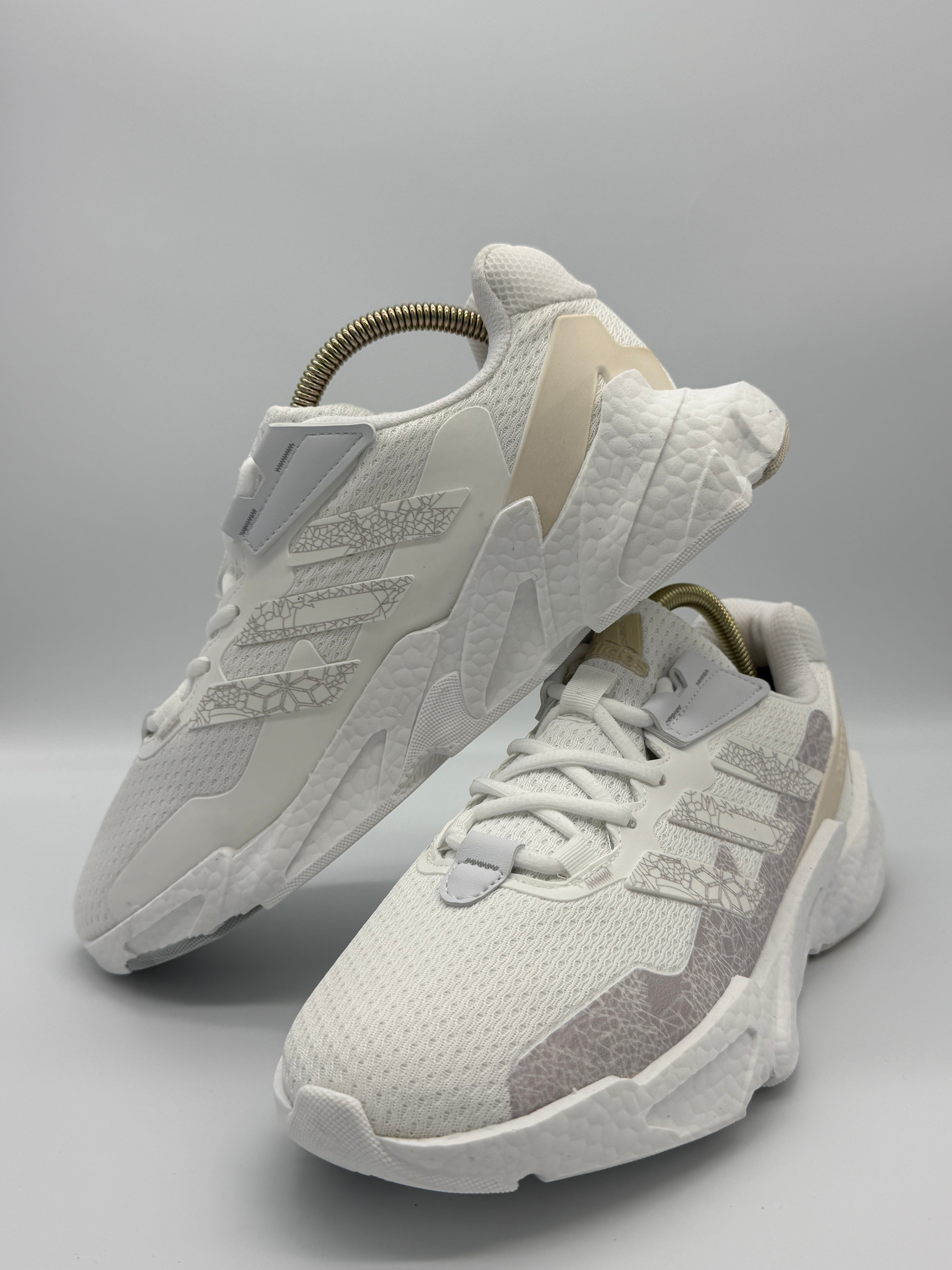 Маратонки Adidas X9000L4 в бяло и сиво