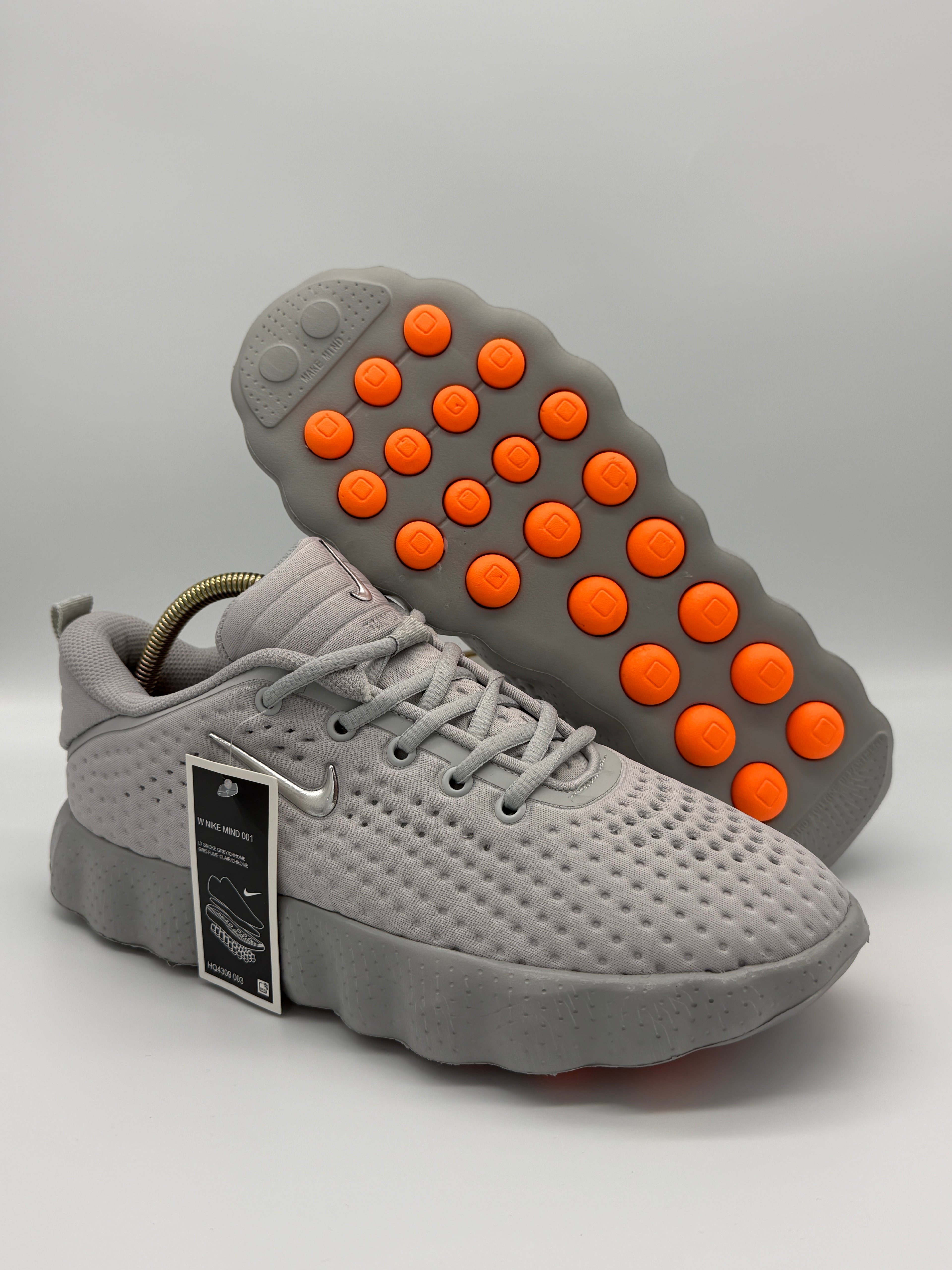 Мъжки маратонки Nike Mind 002 в сиво