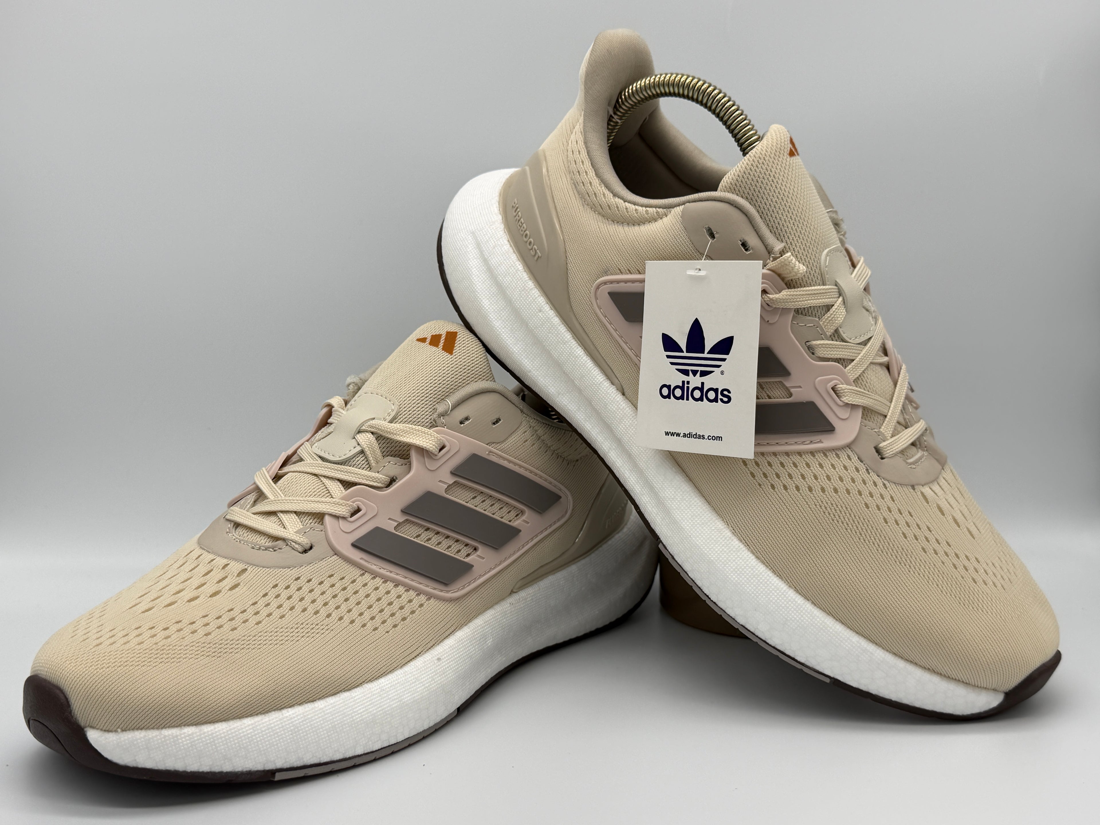 Мъжки маратонки Adidas в бежово
