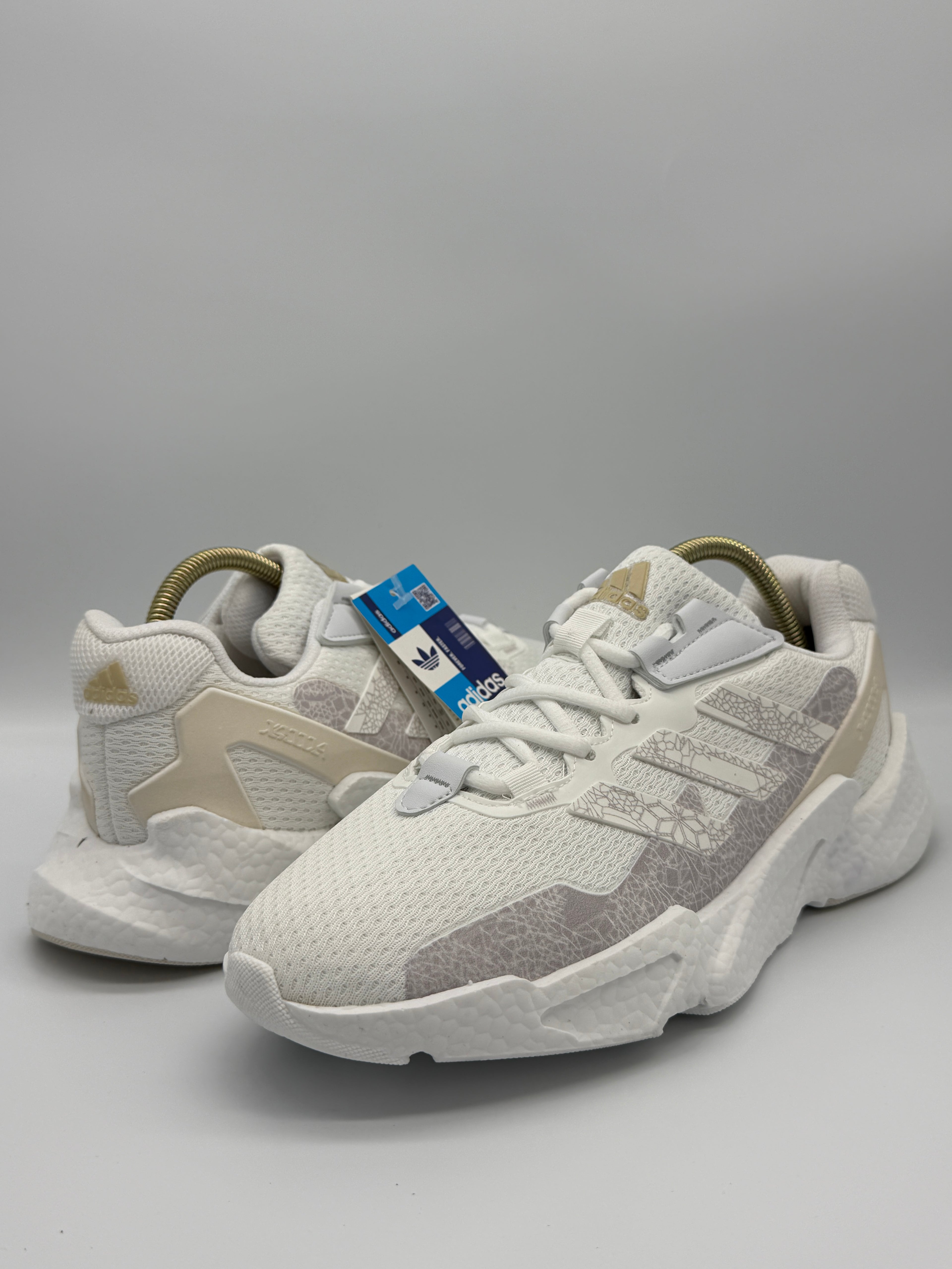 Маратонки Adidas X9000L4 в бяло и сиво