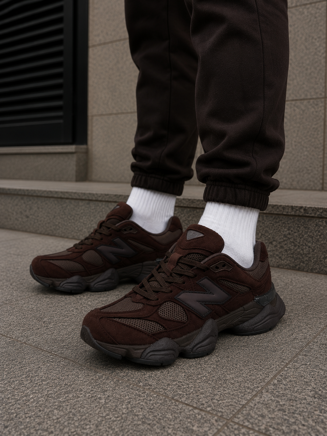 Дамски маратонки New Balance 9060 – шоколадов цвят