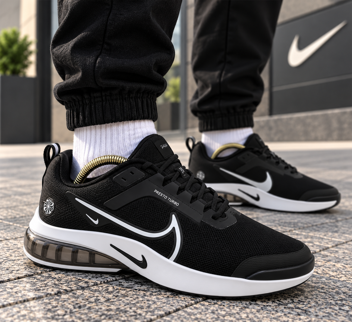 Мъжки маратонки Nike Presto Turbo – черни с бяло лого